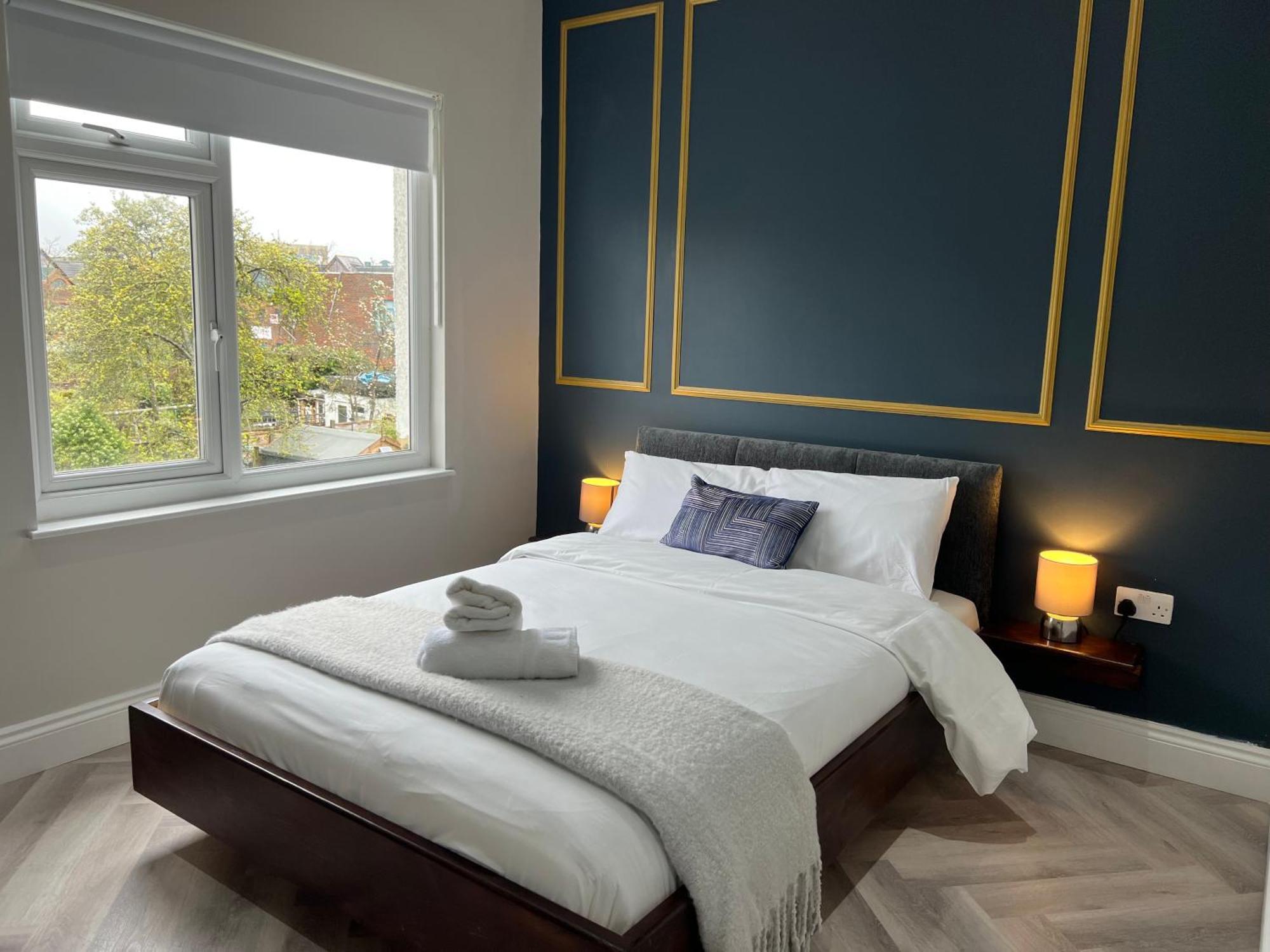 London Studios And Suites Harrow Exterior photo
